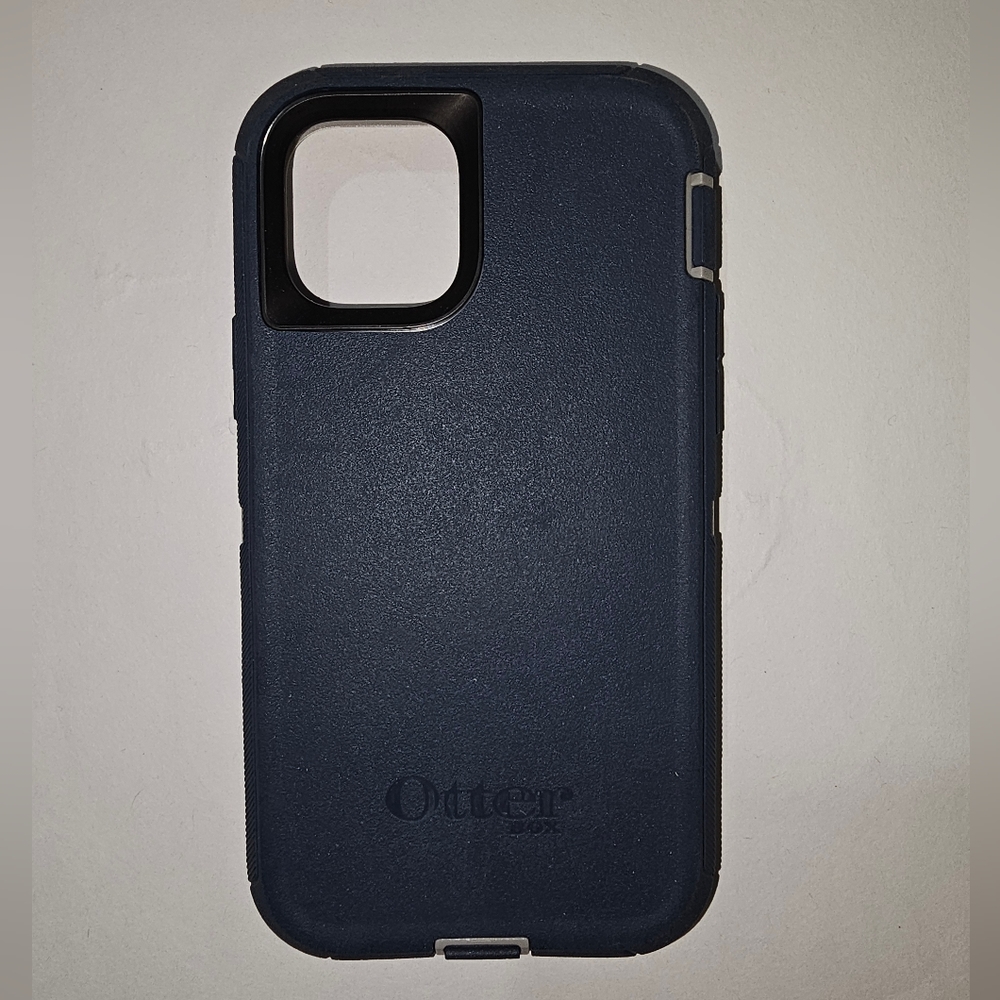 OtterBox DEFENDER SERIES SCREENLESS Case Case for iPhone 11 Pro - GONE FISHIN